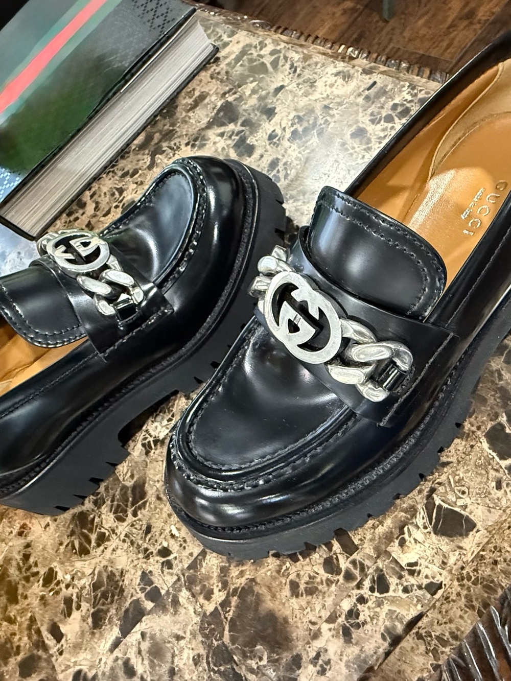 Gucci Women’s Black Leather Loafers, Silver Double G Chain, Near-NEW Condition - Picture 5 of 11
